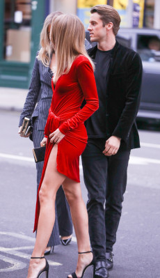 Kimberley Garner pic #1173316