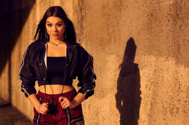 Kira Kosarin by Sean Schiedt Photoshoot, January 2018