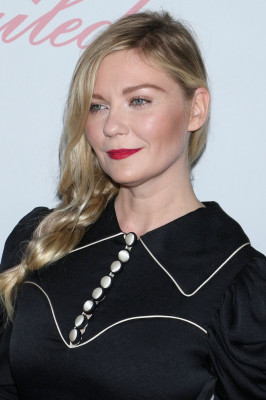 Kirsten Dunst – “The Beguiled” Movie Premiere in New York