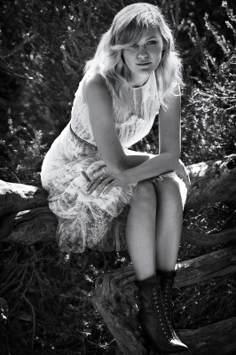 photo 8 in Kirsten Dunst gallery [id822884] 2015-08-10 00:00:00