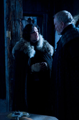 Kit Harington - Game Of Thrones (2011) 1x08 &#039;The Pointy End&#039;