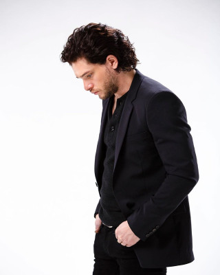 Kit Harington by Ricardo DeAratanha for Los Angeles Times 03/25/2015