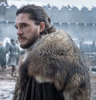 Kit Harington - Game Of Thrones (2019) 8x01 &#039;Winterfell&#039;