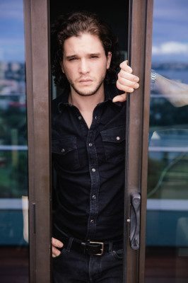 Kit Harington pic #733494
