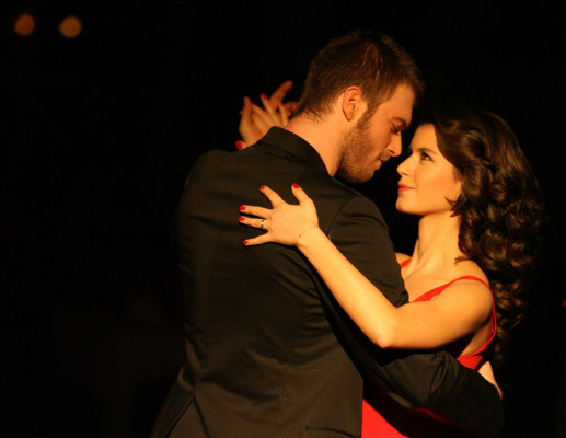 photo 7 in Kivanc Tatlitug gallery [id575655] 2012-11-03 00:00:00