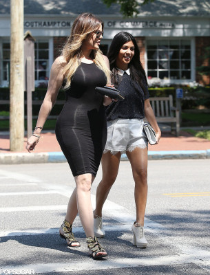 Kourtney Kardashian pic #739674