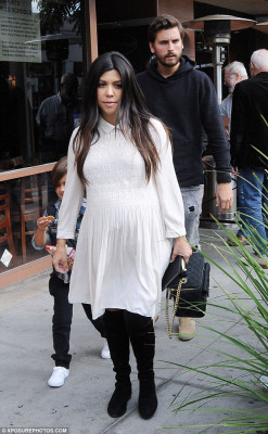 Kourtney Kardashian pic #774978