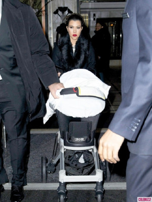 Kourtney Kardashian pic #601024