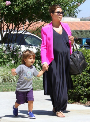 photo 13 in Kardashian gallery [id529537] 2012-07-02 00:00:00
