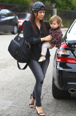 Kourtney Kardashian pic #680751