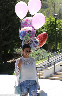 Kourtney Kardashian pic #725826