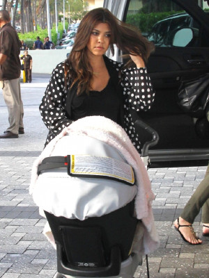 photo 4 in Kourtney Kardashian gallery [id560374] 2012-09-18 00:00:00