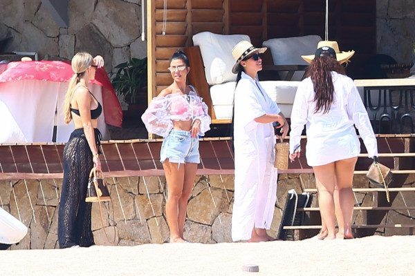 Kourtney Kardashian pic #1095765