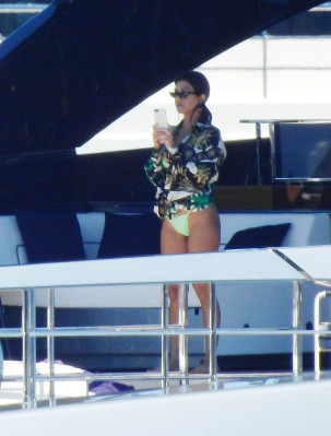 Kourtney Kardashian pic #1081893