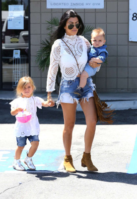 Kourtney Kardashian pic #822351