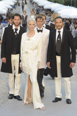 Kristen McMenamy for Chanel Resort 2012