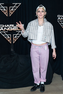Kristen Stewart - &#039;Charlie&#039;s Angels&#039; Photocall in Los Angeles // 11.11.2019