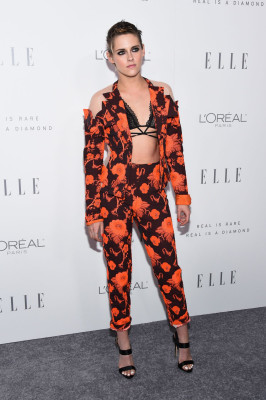 Kristen Stewart – Women in Hollywood Celebration in Los Angeles