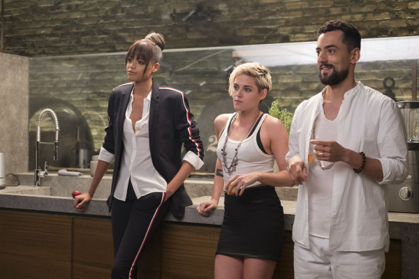 ELIZABETH BANKS, KRISTEN STEWART, NAOMI SCOTT and ELLA BALINSKA – Charlie’s Ange