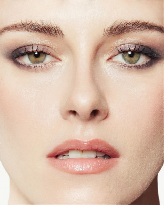 Kristen Stewart for HARPER&#039;S BAZAAR