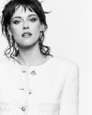 Kristen Stewart for HARPER&#039;S BAZAAR