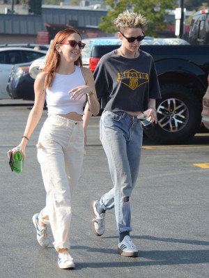Kristen Stewart and New Girlfriend Sara Dinkin in Los Feliz