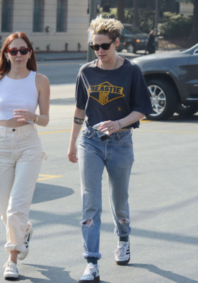 Kristen Stewart and New Girlfriend Sara Dinkin in Los Feliz