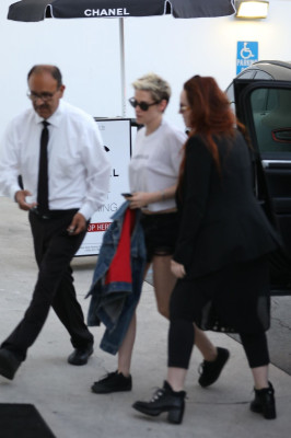 Kristen Stewart – Shopping in Beverly Hills 12/20/2018