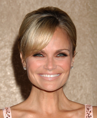 Kristin Chenoweth pic #236668