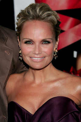 Kristin Chenoweth pic #236666