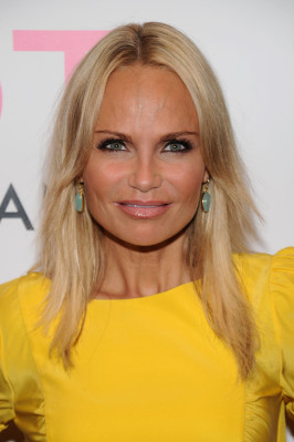 Kristin Chenoweth pic #309973