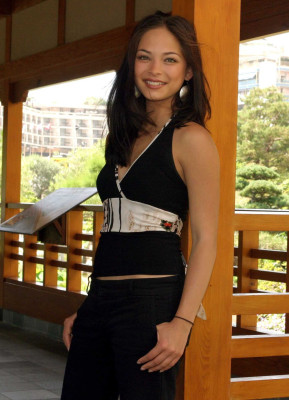 Kristin Kreuk pic #241597