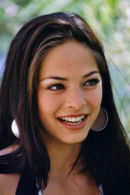 Kristin Kreuk pic #282028