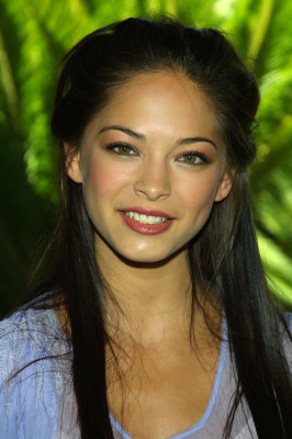 Kristin Kreuk pic #282437