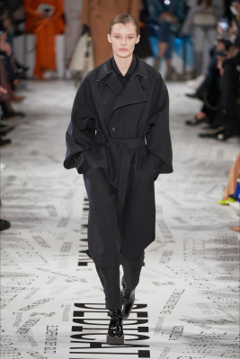Stella McCartney Fall Winter 2019 Fashion Show in Paris