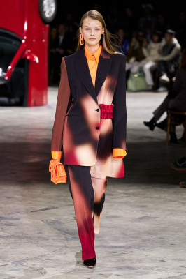 Off-White Autumn/Winter 2020 Fashion Show in Paris