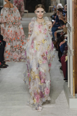 Valentino Couture Spring/Summer 2019 Fashion Show in Paris