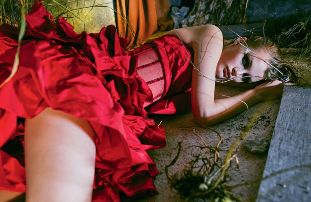 Kris Grikaite - By Mario Sorrenti For AnOther Magazine 