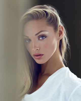 Kristina Sheiter by Michael Woloszynowicz