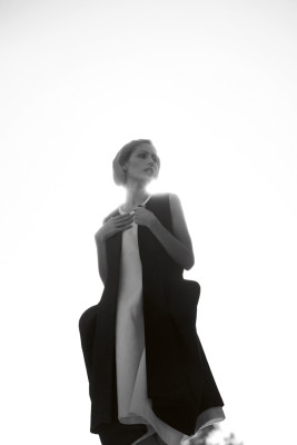 Kirsty Hume pic #391426