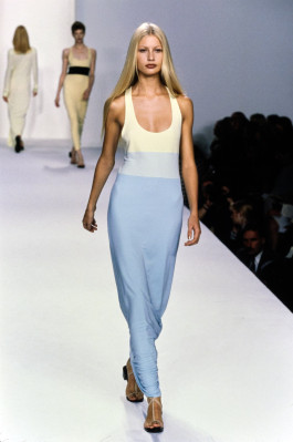 Kirsty Hume pic #1020337