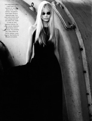 Kirsty Hume pic #182040