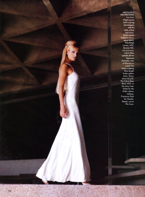 Kirsty Hume pic #182043