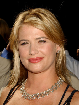 Kristy Swanson pic #459633