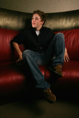 photo 3 in Kyle Gallner gallery [id314899] 2010-11-18 00:00:00