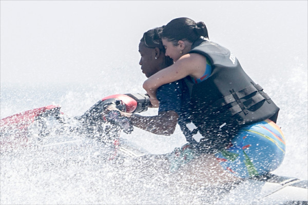 Kylie Jenner | JET SKIING IN POSITANO 08/10/19