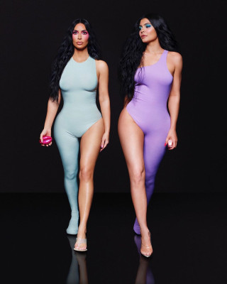 Kylie Jenner &amp; Kim Kardashian for KKW Fragrance // 2019