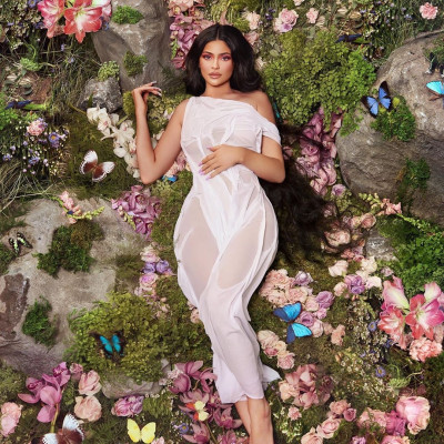 Kylie Jenner by Greg Swales for Kylie Cosmetics &#039;Stormi x Kylie&#039; Spring 2020