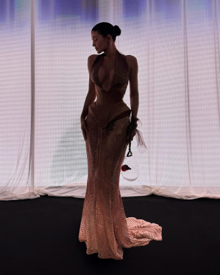 Kylie Jenner - Jean Paul Gaultier Haute Couture SS 2025 Show at PFW 01/29/2025