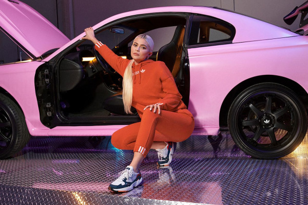 Kylie Jenner – Adidas Originals COEEZE Apparel Collection